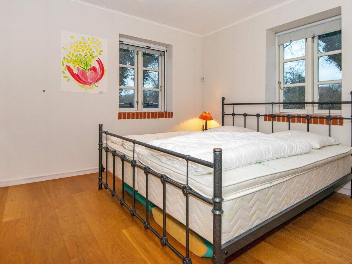 6 Person Holiday Home In Broager Екстер'єр фото